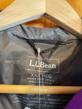 Load image into Gallery viewer, Women Size XXS LL Bean Purple Women's Jacket
