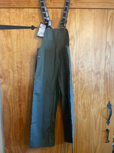 Load image into Gallery viewer, Size S Helly Hansen Men's Overall
