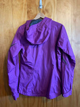 Load image into Gallery viewer, Women Size M Columbia Purple Women's Light Jacket

