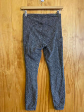 Load image into Gallery viewer, Size Small Athleta Women&#39;s Leggings
