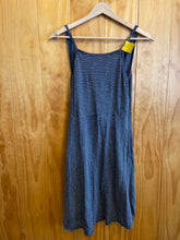 Load image into Gallery viewer, Size Small Toad &amp; Co Navy Print Dress
