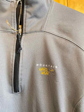 Load image into Gallery viewer, Women Size Large Mountain Hardwear Grey Women's Light Jacket

