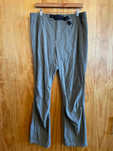 Load image into Gallery viewer, Size Large Gramicci Green Women's Hiking Pants
