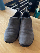 Load image into Gallery viewer, Child Size 5.5 Merrell Girl's Footwear
