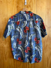 Load image into Gallery viewer, Size Large Ron Jon Men's Short Sleeve Shirt
