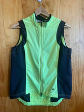 Load image into Gallery viewer, Specialized Medium Cycling Clothing
