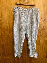 Load image into Gallery viewer, Size XL Orvis Gray Women&#39;s Pants
