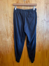 Load image into Gallery viewer, Size XS The North Face Black Women&#39;s Pants
