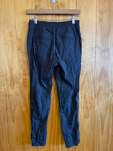 Load image into Gallery viewer, Size 4 Athleta Black Women's Sweatpants
