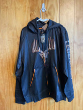 Load image into Gallery viewer, Mens Size Large Legendary Whitetails Men&#39;s Hoodie
