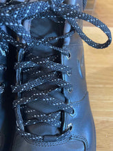 Load image into Gallery viewer, 7.5 Nike Men's Boots
