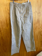 Load image into Gallery viewer, Size 33x34 Eddie Bauer Men's Pants
