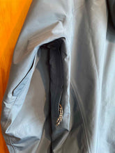 Load image into Gallery viewer, Women Size L Patagonia Blue Women&#39;s Jacket

