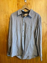 Load image into Gallery viewer, Size XL Weatherproof Men's Flannel

