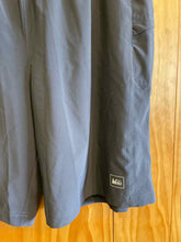 Load image into Gallery viewer, Size Large REI Men&#39;s Shorts
