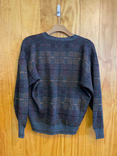Load image into Gallery viewer, Size Large Florence Tricot Men's Sweater &amp; Sweatshirt
