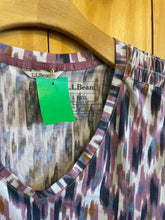Load image into Gallery viewer, Size L LL Bean Pink Sleeveless Shirt
