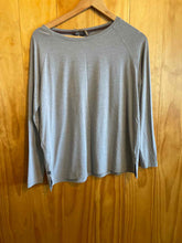 Load image into Gallery viewer, Size XS Free Fly Grey Women's Long Sleeve Shirt
