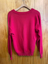 Load image into Gallery viewer, Size Medium Pivot Sportswear Men's Sweater &amp; Sweatshirt
