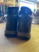Load image into Gallery viewer, Shoe Size 7.5 Hi tec Hiking Boots

