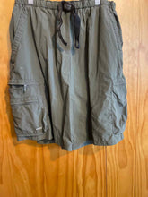 Load image into Gallery viewer, Size XL Columbia Men's Shorts

