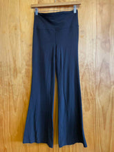 Load image into Gallery viewer, Size Small Athleta Black Women's Leggings

