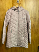 Load image into Gallery viewer, Women Size XS Columbia Pink Women&#39;s Winter Jacket
