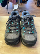 Load image into Gallery viewer, Women&#39;s Shoe Size 8.5 Merrell Grey Hiking Shoes
