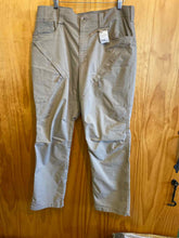 Load image into Gallery viewer, Size 34 5.11 Tactical Men's Pants
