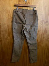 Load image into Gallery viewer, Size 10x31 Duluth Trading Brown Women's Pants
