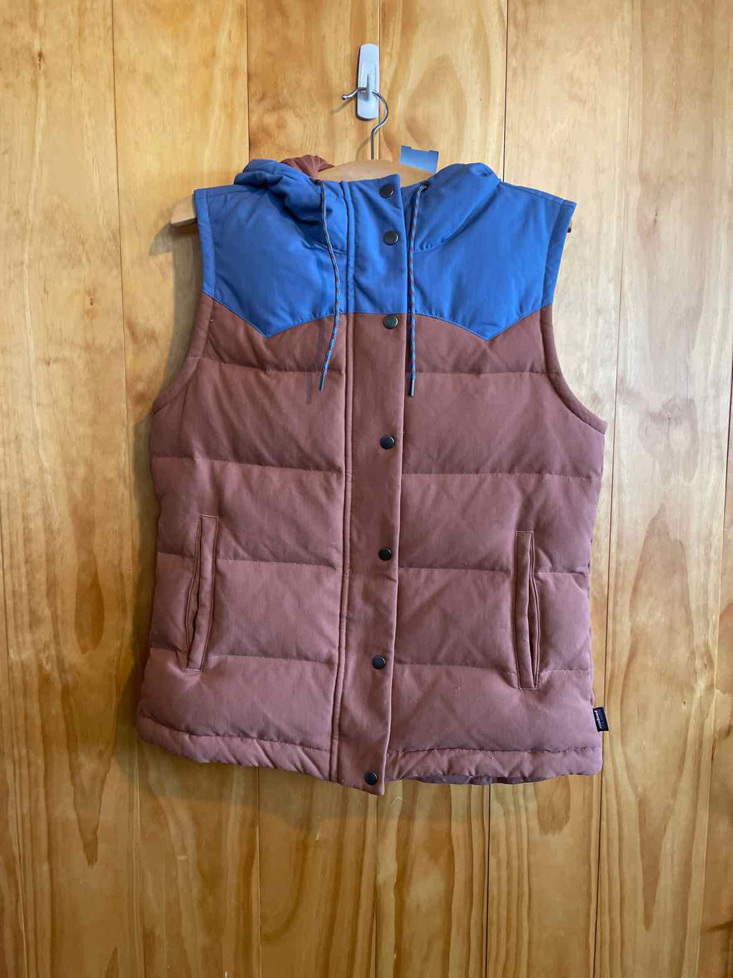 Size Medium Patagonia Brown Women's Vest