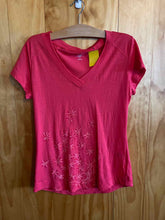 Load image into Gallery viewer, Size L Icebreaker Red Women's Misc. Top
