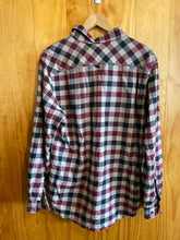 Load image into Gallery viewer, Size XL Fjall Raven Men's Flannel
