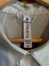 Load image into Gallery viewer, Size 2X Athleta Light Blue Women's Long Sleeve Shirt
