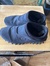 Load image into Gallery viewer, 9.5 Salomon Men's Shoes
