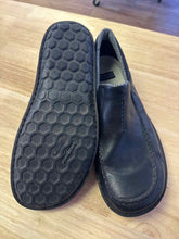 Load image into Gallery viewer, 12 Patagonia Men's Shoes
