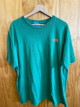 Load image into Gallery viewer, Size XL The North Face Men's Short Sleeve Shirt
