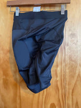 Load image into Gallery viewer, Women Size Medium Craft Black Cycling

