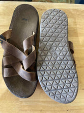 Load image into Gallery viewer, 13 Teva Men's Sandals

