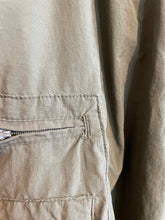 Load image into Gallery viewer, Size XL Columbia Men's Shorts
