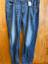 Load image into Gallery viewer, Size 38 Levi's Men's Jeans
