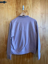 Load image into Gallery viewer, Size M Patagonia Mauve Women's Fleece Sweatshirt
