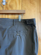Load image into Gallery viewer, Size 42x34 Clothing Arts Men&#39;s Pants
