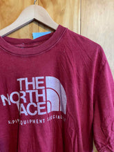 Load image into Gallery viewer, Size XL The North Face Men&#39;s Short Sleeve Shirt
