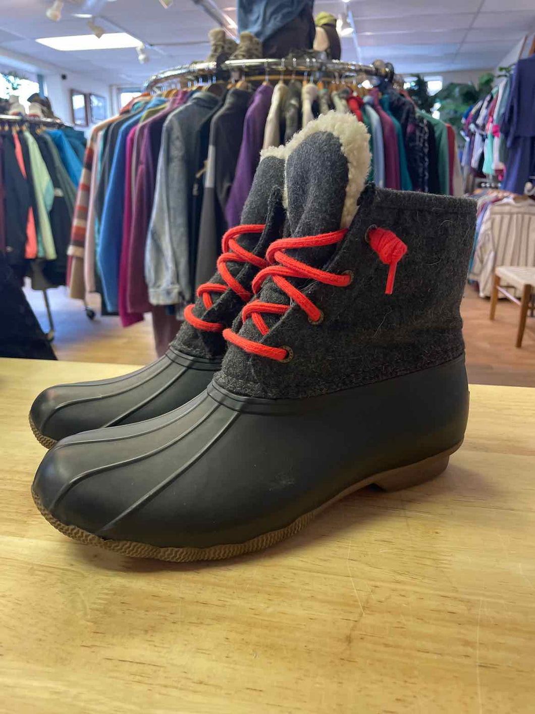 Shoe Size 10 Sperry Charcoal Boots
