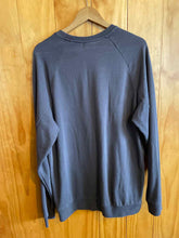 Load image into Gallery viewer, Size XL Columbia Grey Women's Sweater &amp; Sweatshirt
