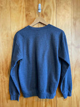 Load image into Gallery viewer, Size S Gildan Men's Sweater &amp; Sweatshirt
