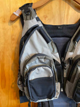 Load image into Gallery viewer, LL Bean Fishing Vest
