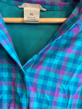 Load image into Gallery viewer, Size X-Large Duluth Trading Blue Women's Flannel
