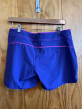 Load image into Gallery viewer, Size 6 Carve Designs Purple Women's Shorts
